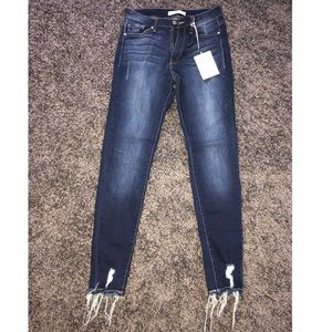 NWT KanCan jeans with frayed hem